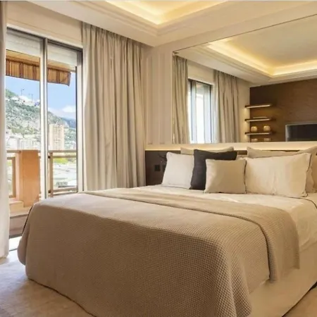 Av. Princesse Grace 3rooms 2beed Apartmán *